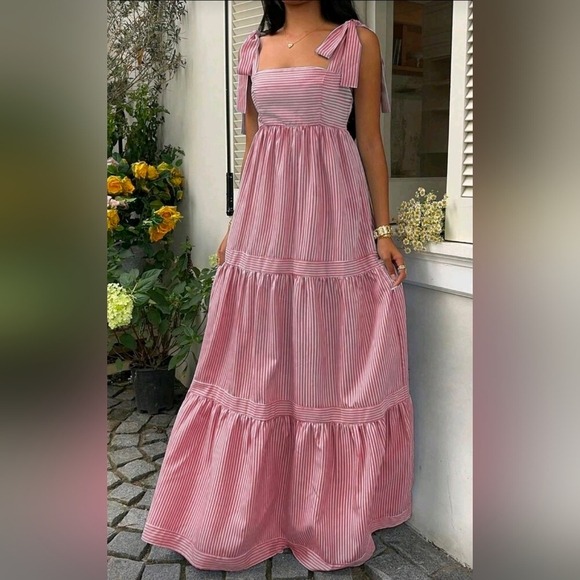 New Boho Striped Tie Shoulder Tiered Maxi Dress Red White - Picture 4 of 8